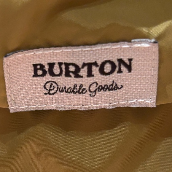 Burton Women’s Reversible Sherpa Fleece Puffer Jacket Gold & Cream Size Medium - Picture 11 of 11